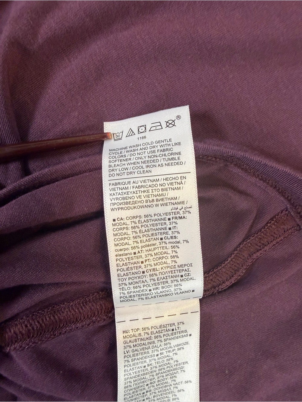 Athleta Womens Stratus II Top SZ M  Long Sleeve Purple/Maroon Pullover Oversized - Picture 5 of 8
